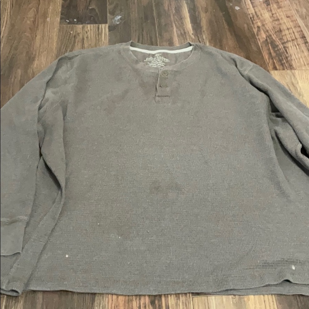 2/$5 Men’s long sleeve shirt size 3XL